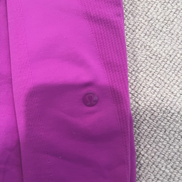 Lululemon Zone In Tight 25” in color raspberry - Picture 5 of 6